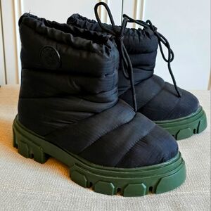 Farm Rio Lug Bootie Size 9 in Black